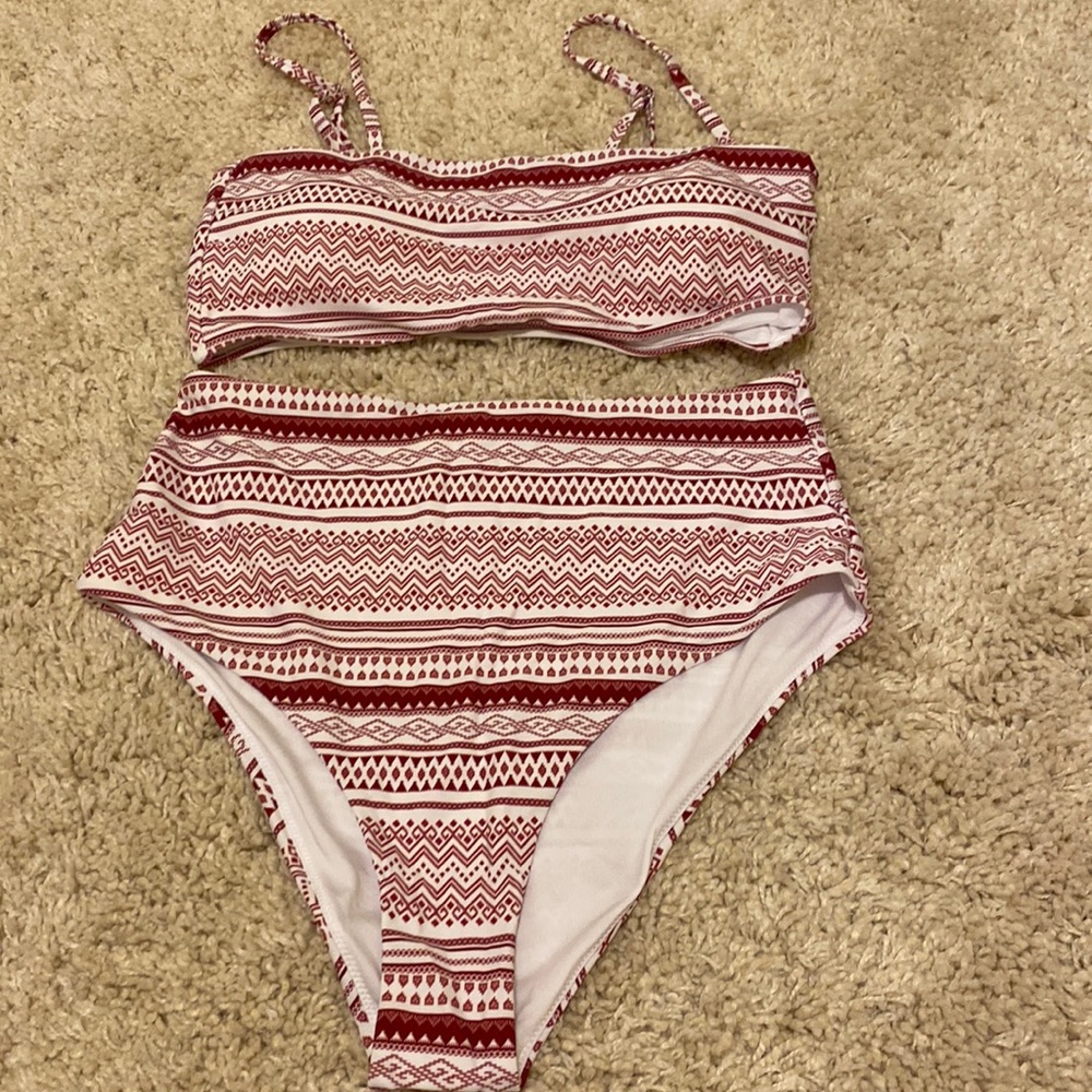Cusphe two piece